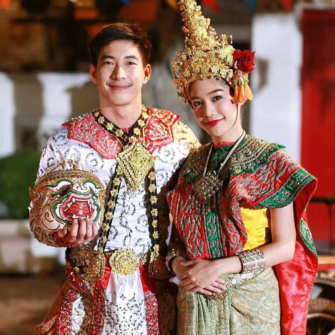 Menilik Makna Burung Phoenix yang Menjadi Ikon dalam Pernikahan Adat ... Menilik Makna Burung Phoenix yang Menjadi Ikon dalam Pernikahan Adat ...