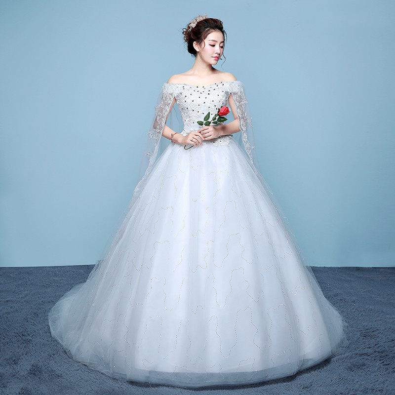 14 Inspirasi Gaun Pengantin Putih Anti-Mainstream, Elegan dan Beda dari ... 14 Inspirasi Gaun Pengantin Putih Anti-Mainstream, Elegan dan Beda dari ...