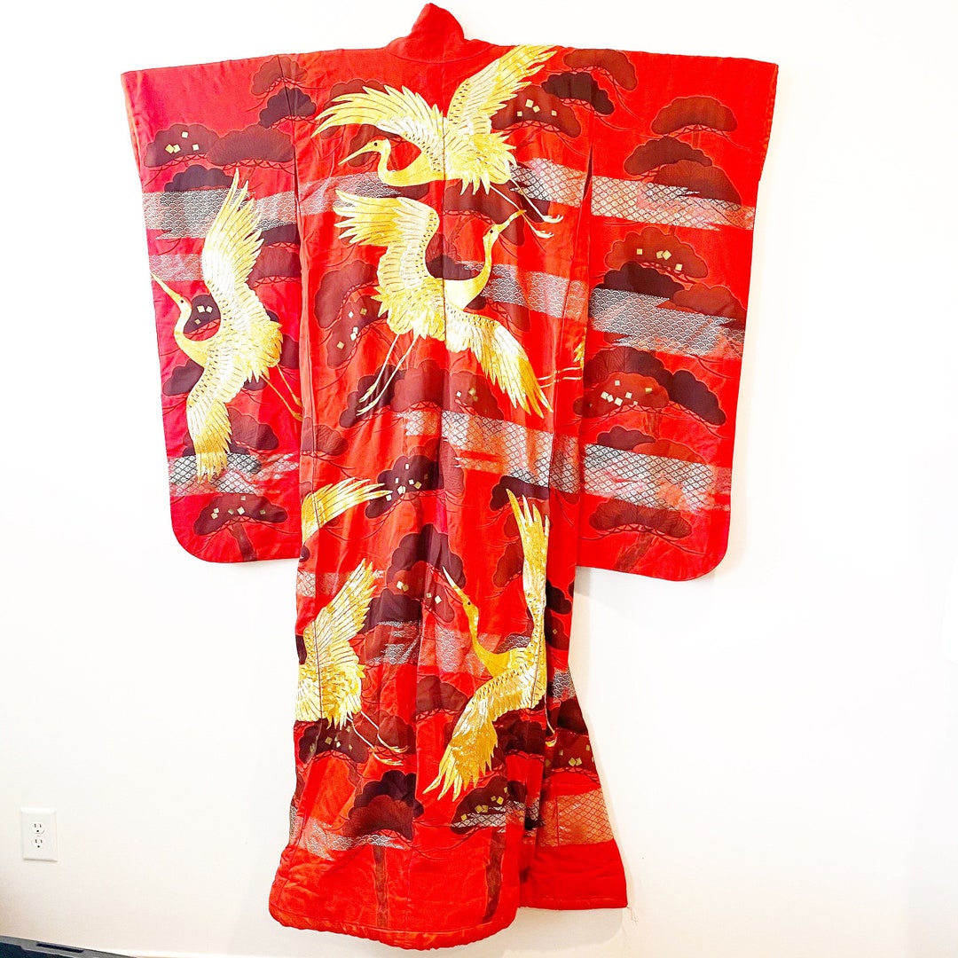 Made in Japan Rare Vintage Uchikake Wedding Kimono Gown Full - Etsy Made in Japan Rare Vintage Uchikake Wedding Kimono Gown Full - Etsy