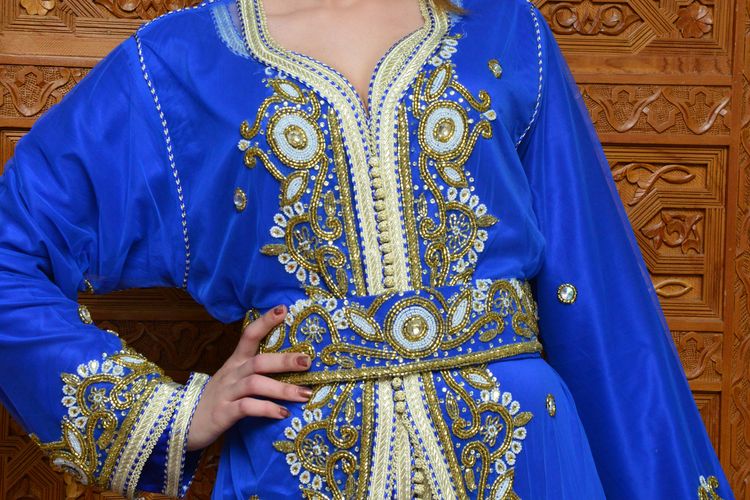 Mencari inspirasi Kaftan pengantin Maroko (berpengaruh Asia-Afrika) yang mewah?